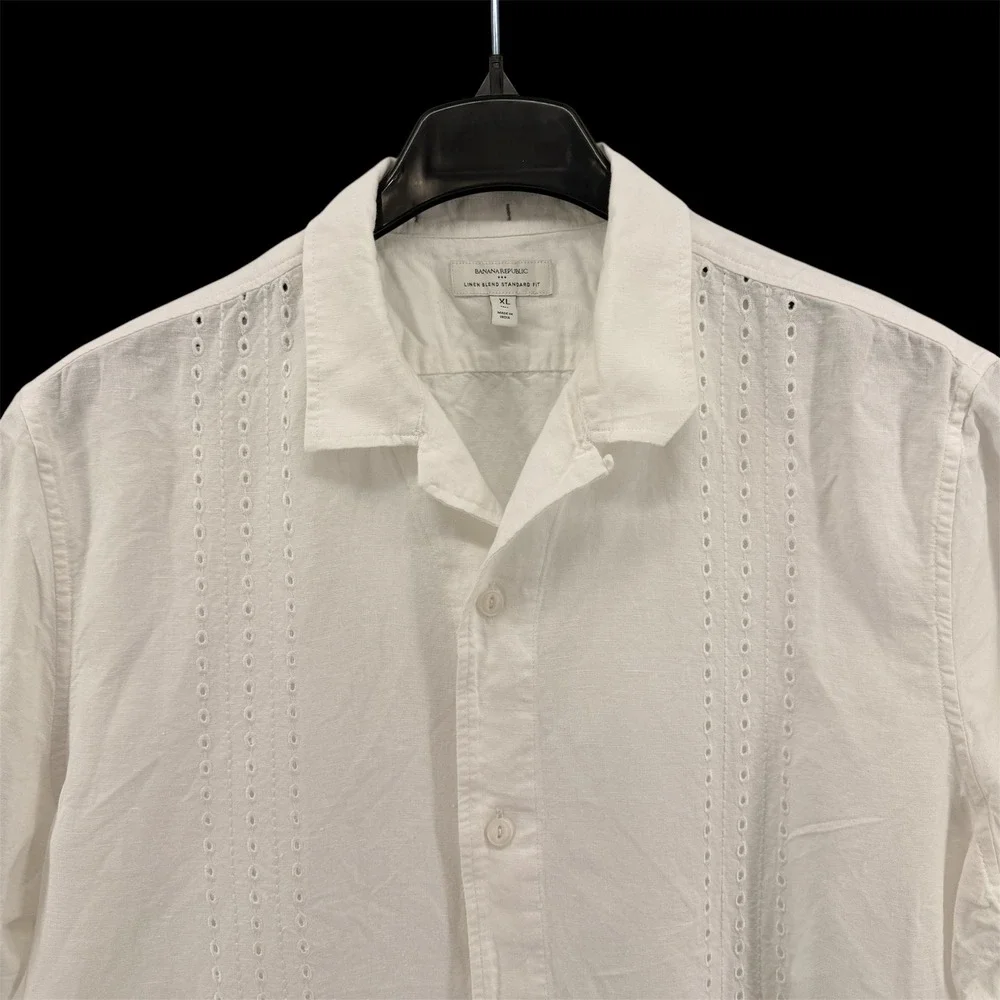 Banana Republic Button Up Shirt Mens XL Tall Pre-Owned White Eyelet Linen Blend